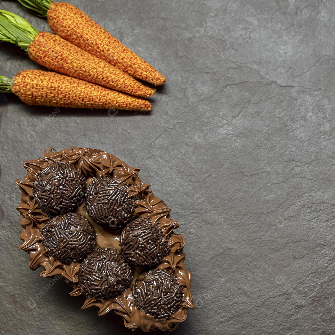 Ovos de Colher Recheado Imagem JPG