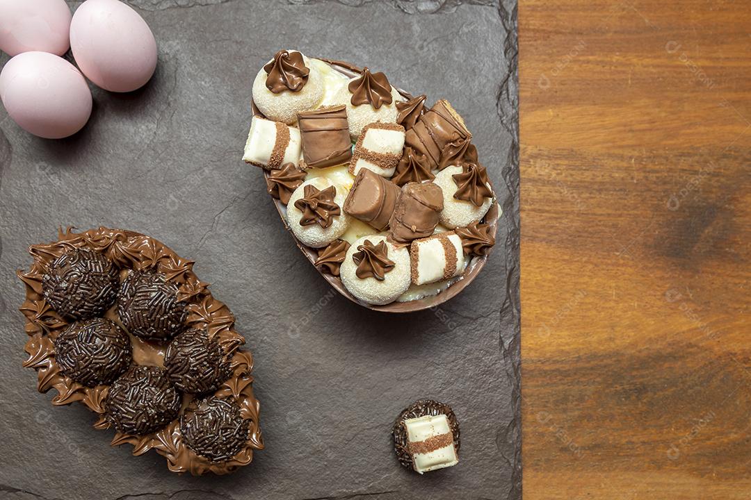 Ovos de Colher Recheado Imagem JPG