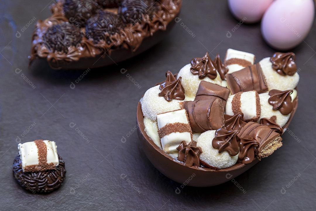 Ovo de Colher Recheado Imagem JPG