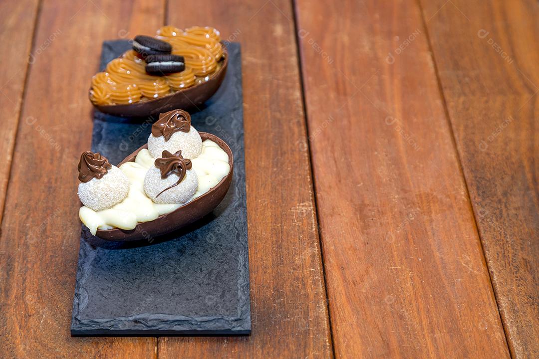 Ovos de páscoa de chocolate Imagem JPG