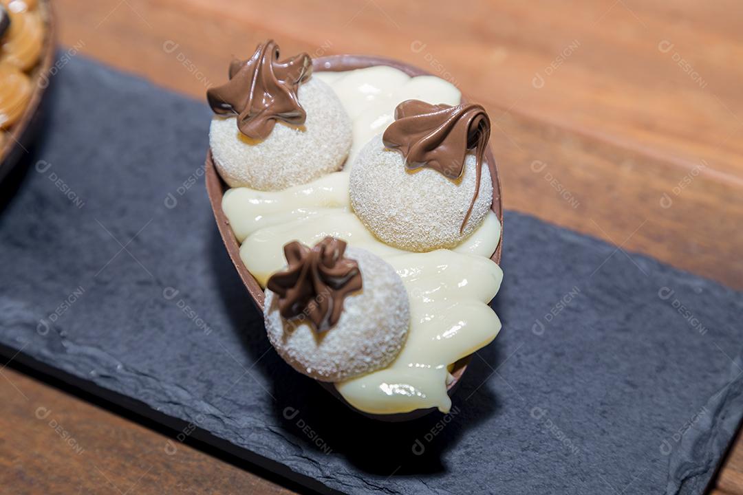 Ovos de páscoa de chocolate Imagem JPG