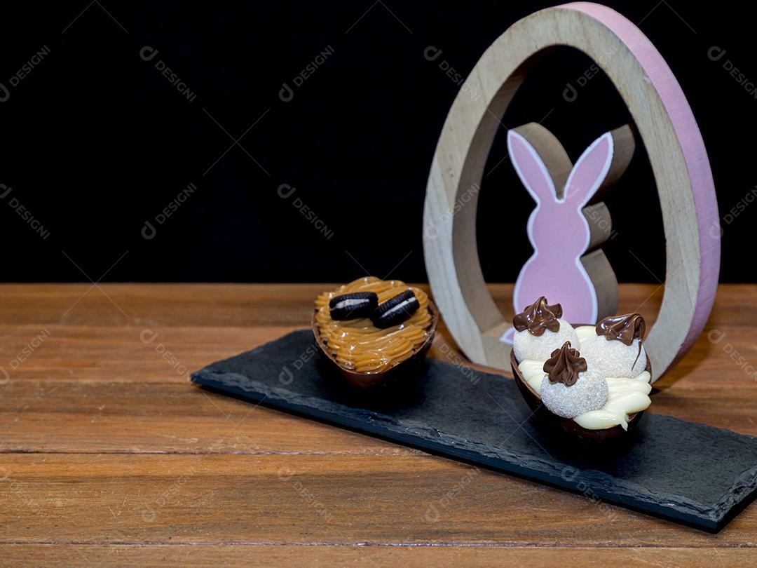 Ovos de páscoa de chocolate Imagem JPG