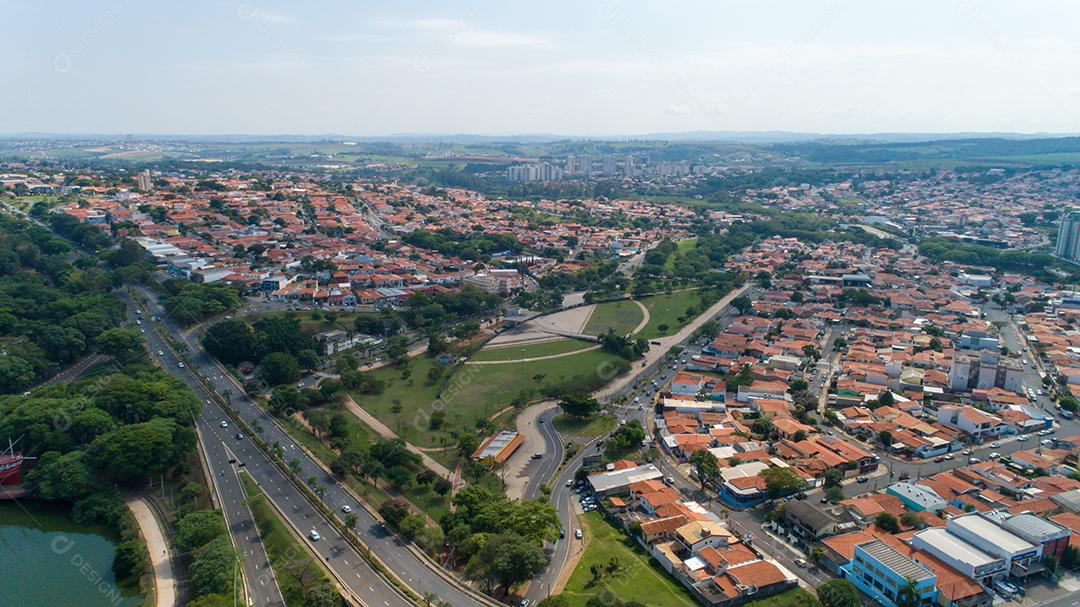 Lagoa do Taquaral em Campinas, vista de cima, parque de Portugal, São Paulo, Brasil JPG