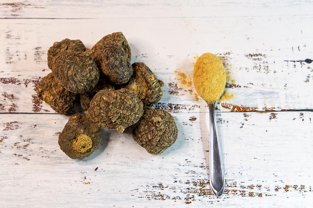 Açafrão em pó. Temperos JPG