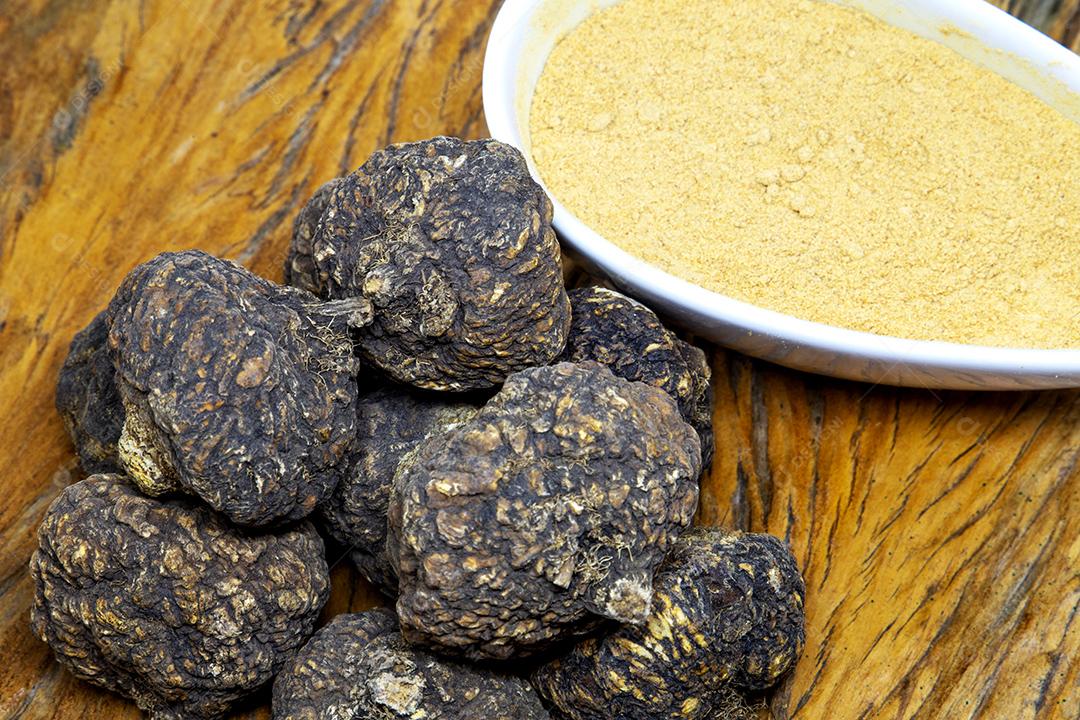 Açafrão em pó. Temperos JPG