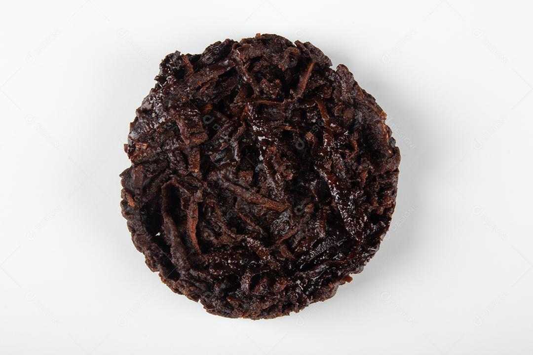 Coco doce de coco isolado no fundo branco