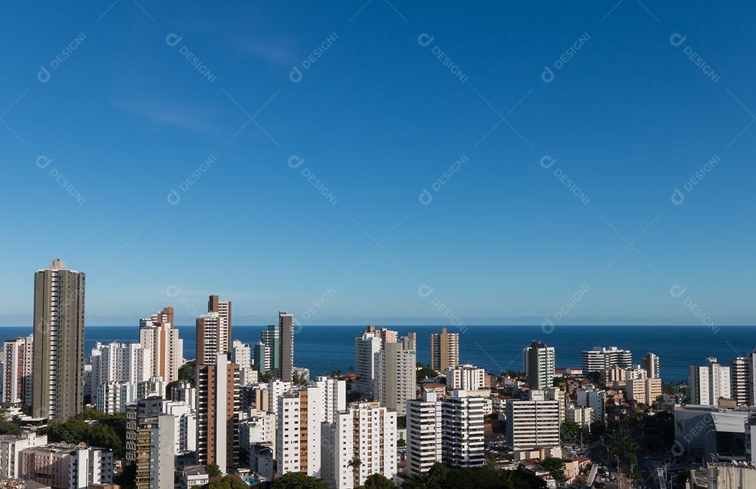Vista aérea de drones. Vista dos prédios. Densidade urbana