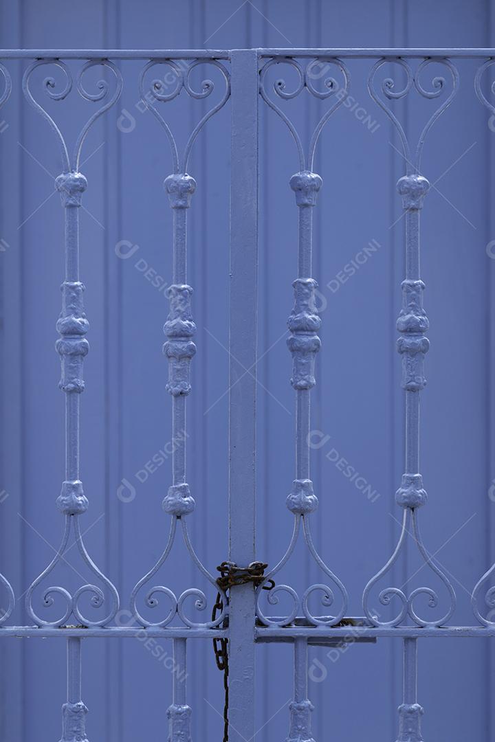 Porta azul vintage antiga