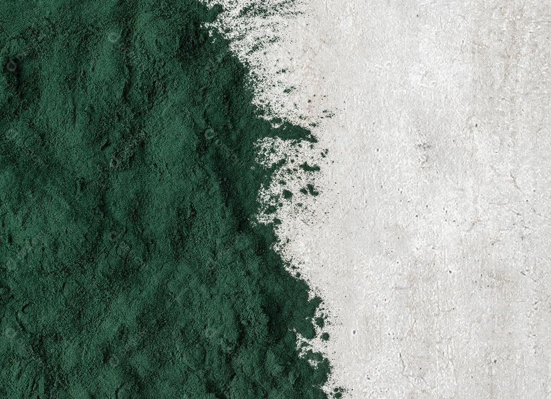 Closeup, vista superior do pó de algas spirulina