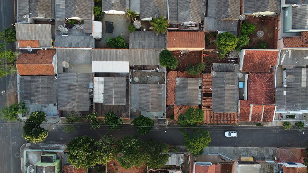 Vista aerea de uma cidade casas paisagem