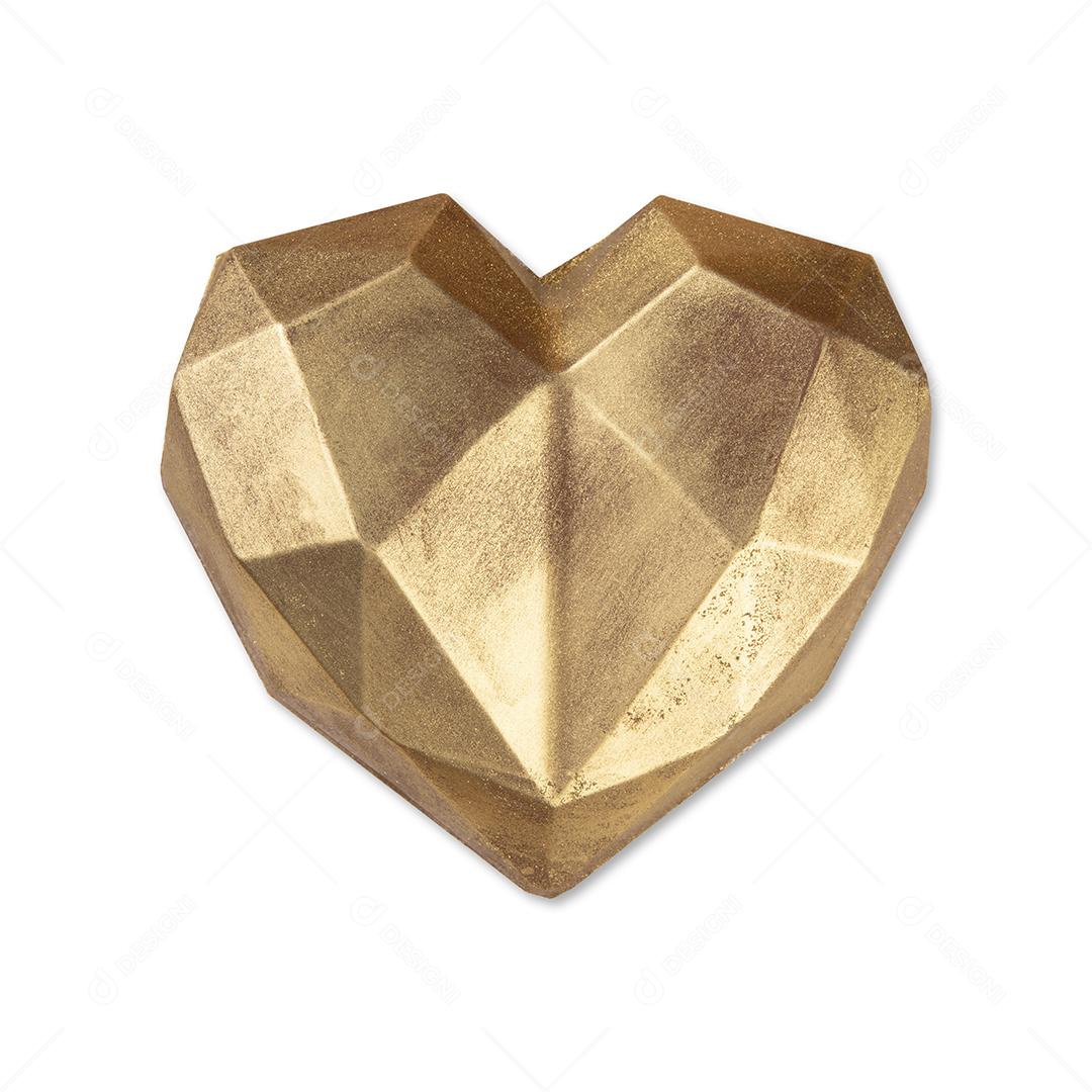 Coração de chocolate recheado dourado isolado sobre fundo branco