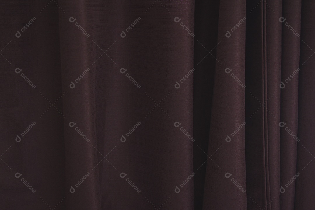 Fundo preto com linhas verticais e textura