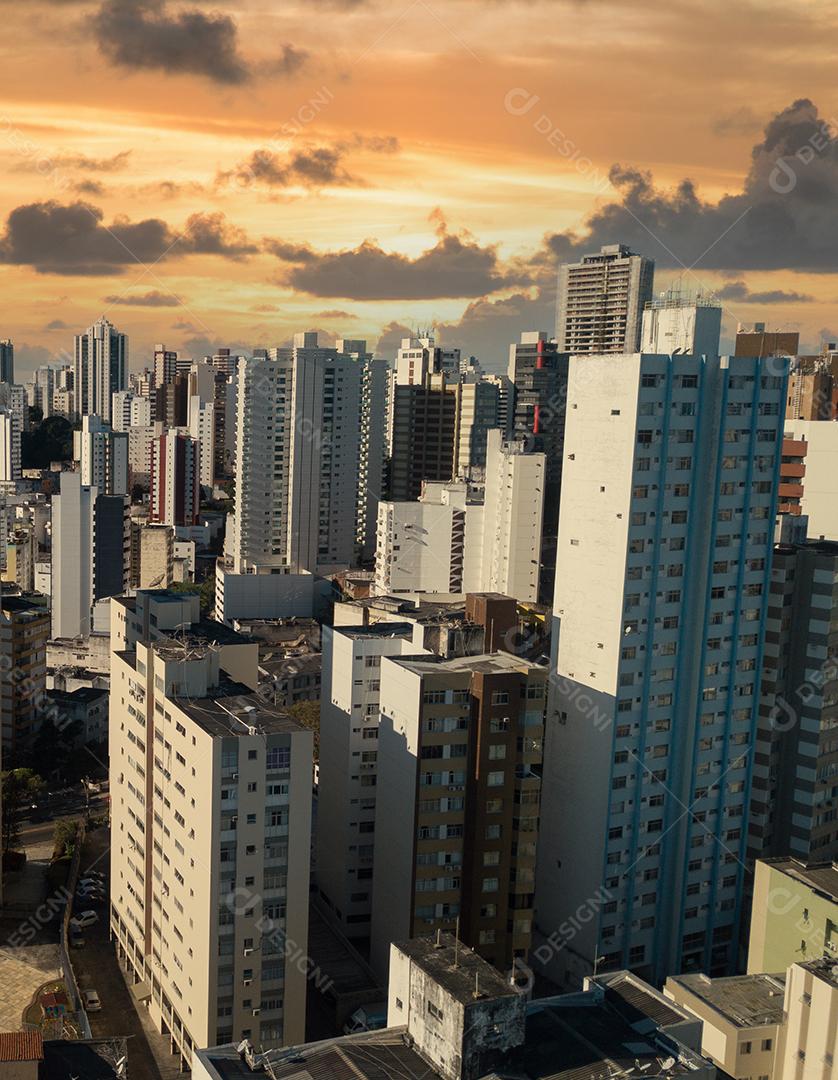 Vista aérea de drone da paisagem urbana de Salvador, Bahia, Brasil. Aeria