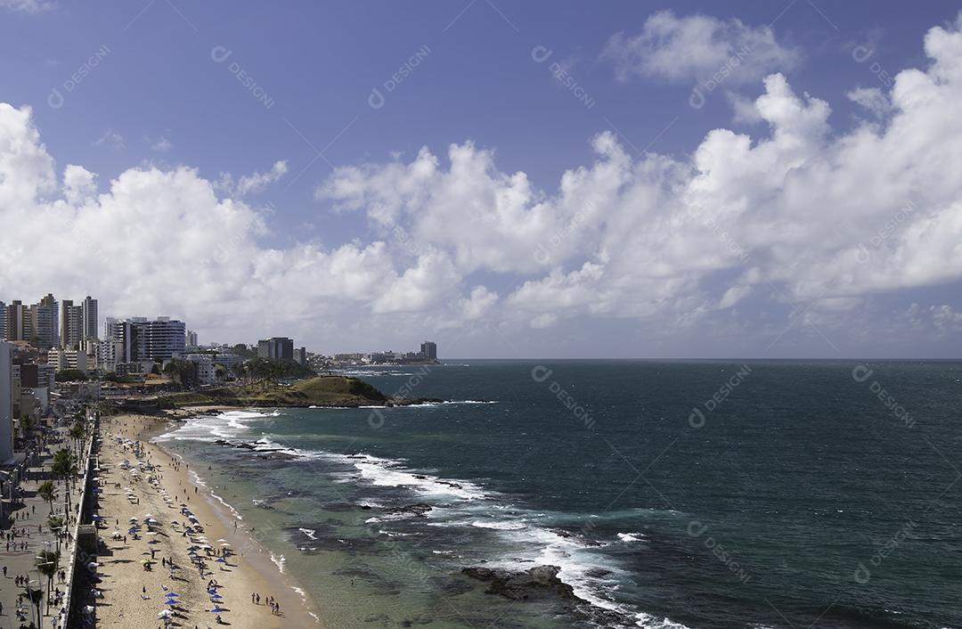 Vista da praia da Barra na cidade de Salvador Bahia Brasil