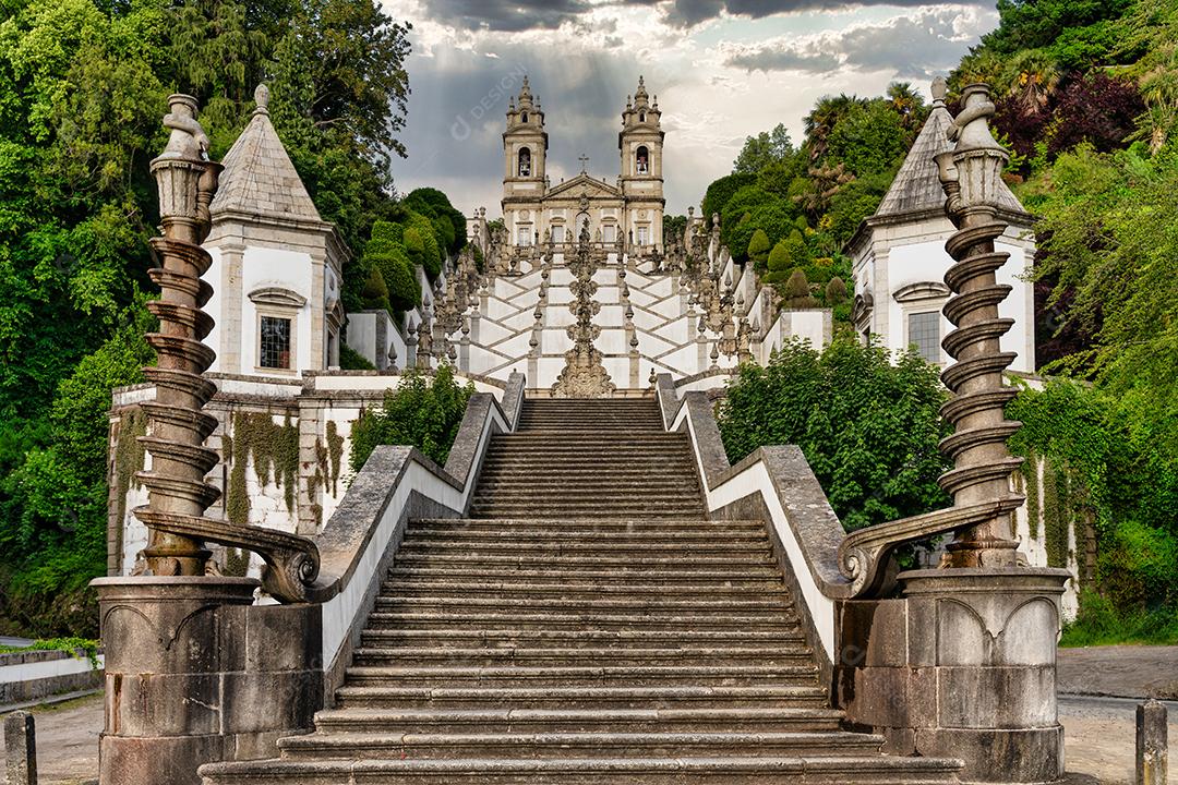 escadaria barroca de Bom Jesus do Monte em Braga, Portugal