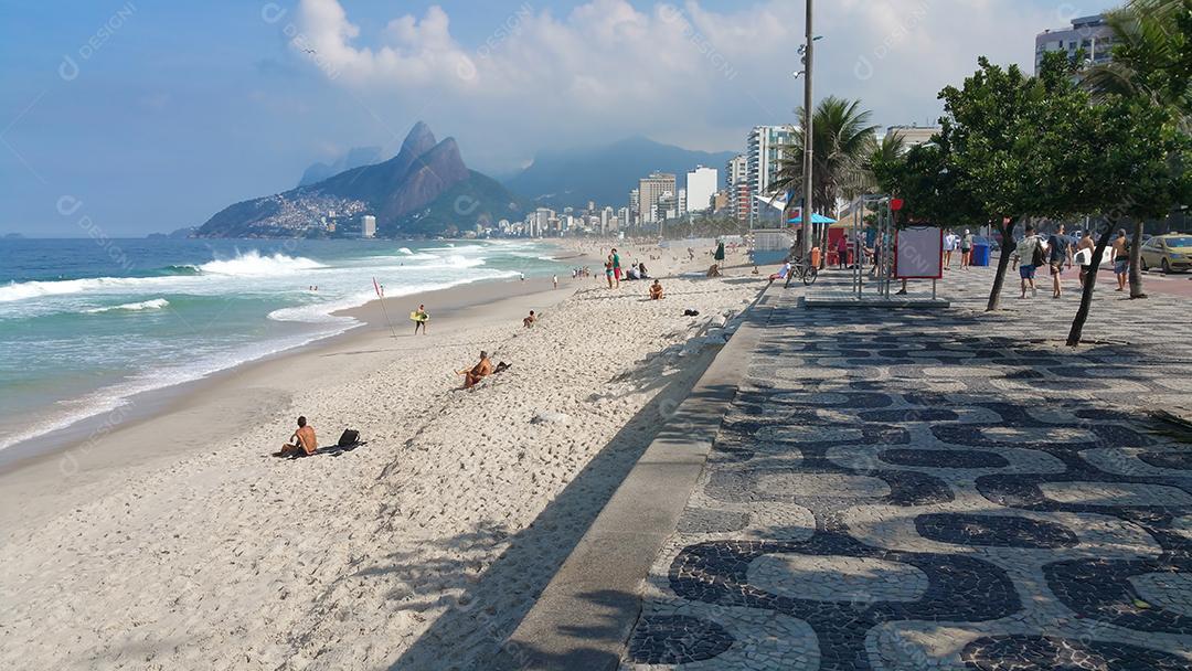 Famosa praia de Ipanema no Rio de Janeiro Brasil