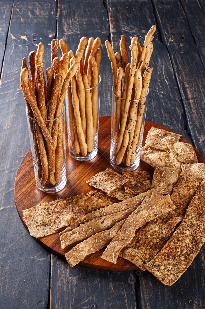 Crostini. Lanche tradicional da culinária italiana.
