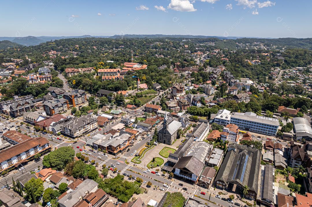 Vista aérea de Gramado, Rio Grande do Sul, Brasil. Famosa cidade turística no sul do Brasil.