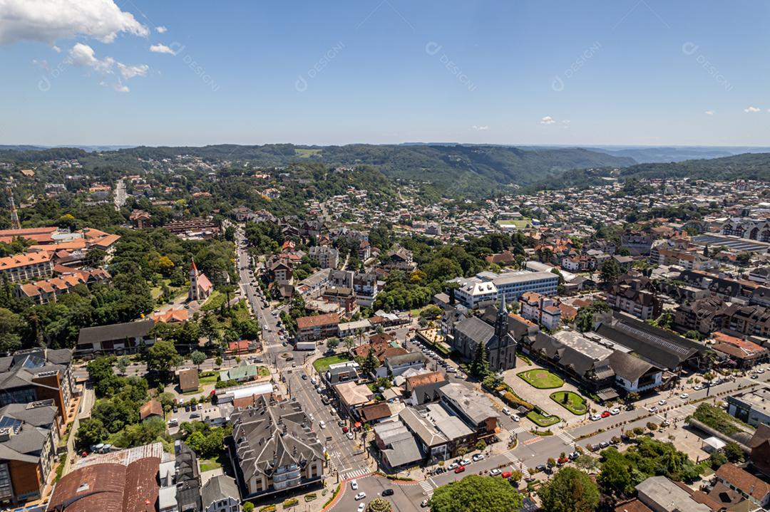 Vista aérea de Gramado, Rio Grande do Sul, Brasil. Famosa cidade turística no sul do Brasil.