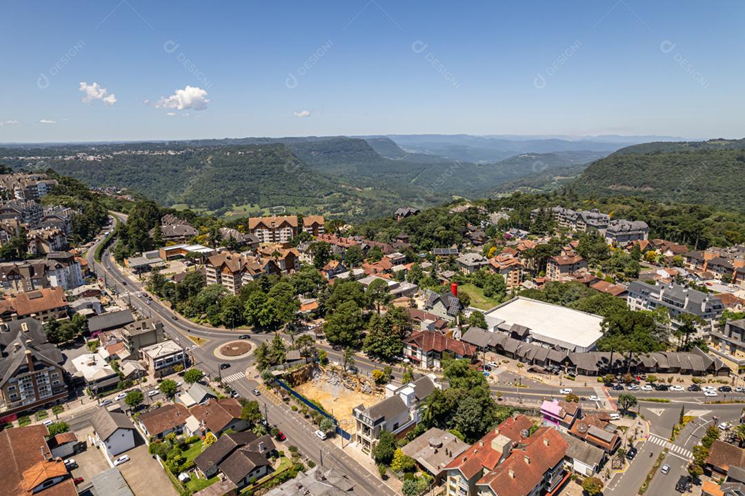 Vista aérea de Gramado, Rio Grande do Sul, Brasil. Famosa cidade turística no sul do Brasil.
