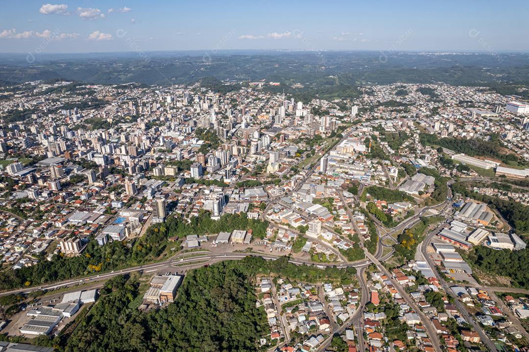 Vista aérea de Bento Gonçalves, Rio Grande do Sul, Brasil. Famosa cidade turística no sul do Brasil.