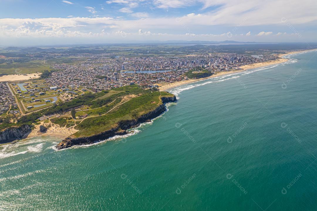 Vista aérea de Torres, Rio Grande do Sul, Brasil. Cidade litorânea no sul do Brasil.