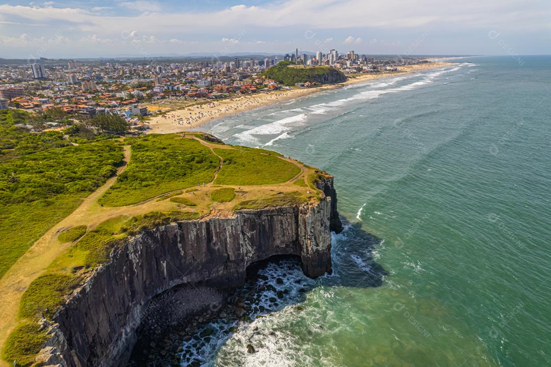 Vista aérea de Torres, Rio Grande do Sul, Brasil. Cidade litorânea no sul do Brasil.