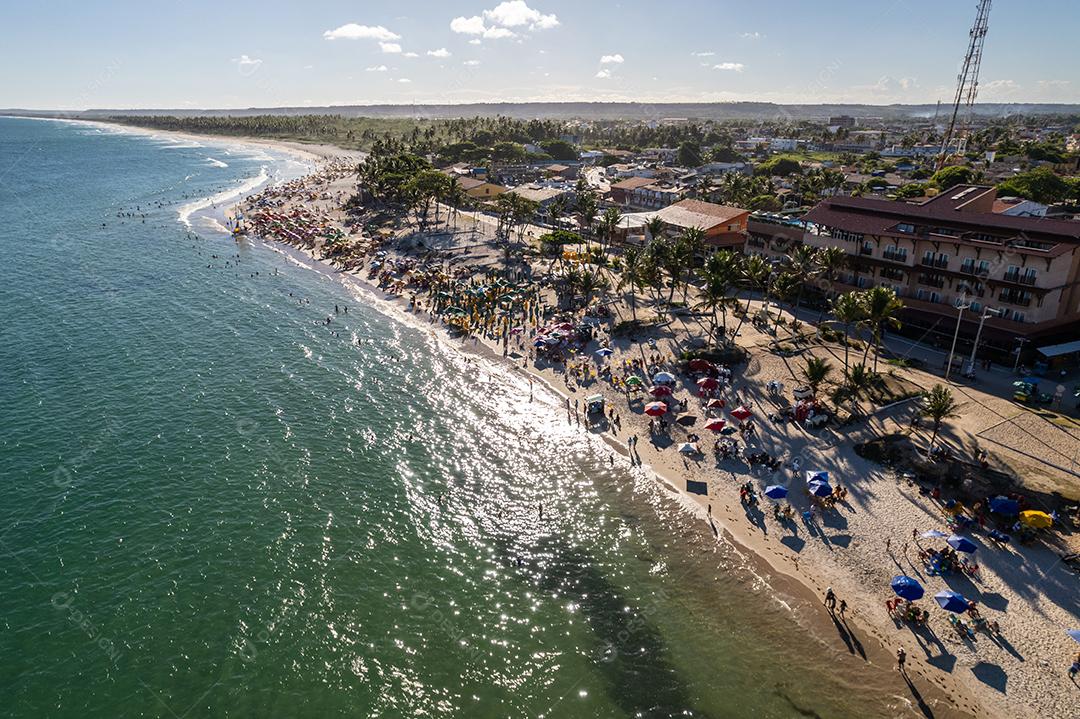 Vista aérea da Praia do Francês ou Praia do Frances, águas claras