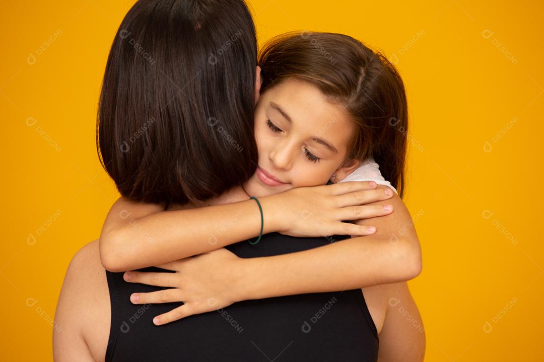 Conceito de dia das mães! Conceito de dia das mães! Mãe e filha