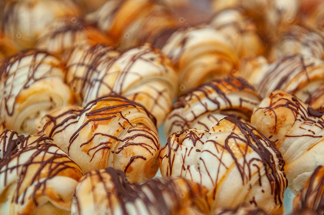 Comida profiterole Iguaria