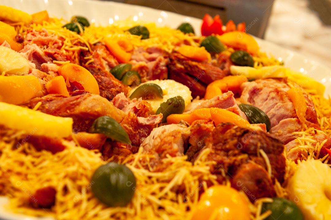 Comida batata palha gilo legumes prato restaurante