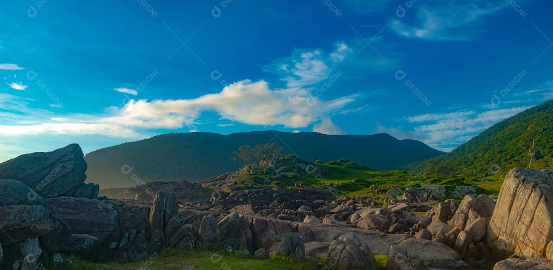 Paisagem por do sol pedreiras pedras rochas