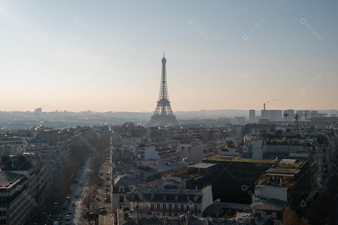 Vista panorâmica de Paris com a Torre Eiffel