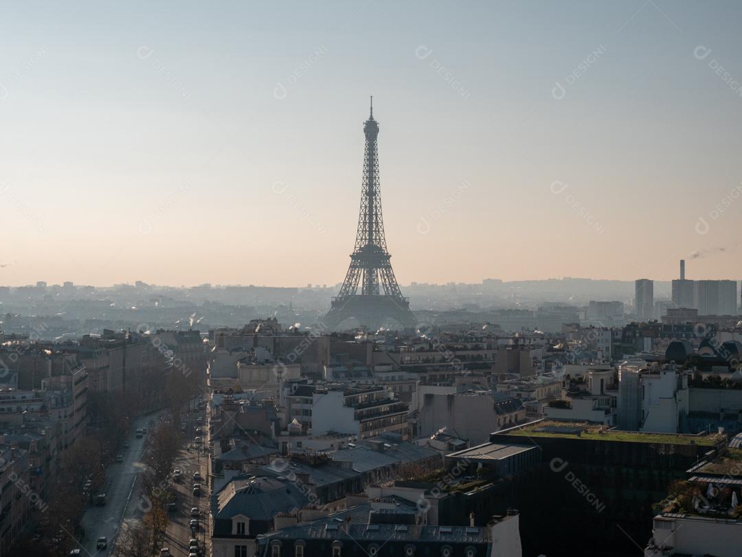 Vista panorâmica de Paris com a Torre Eiffel