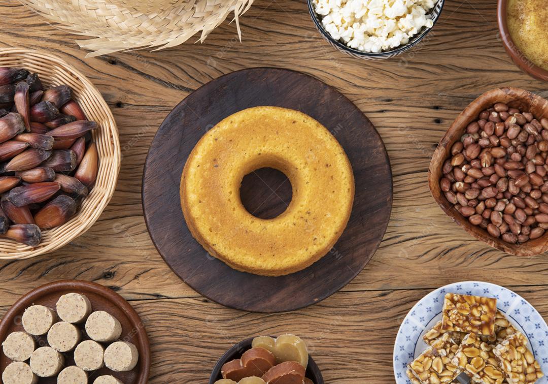 Comida típica do festival junino brasileiro. Festa Junina.