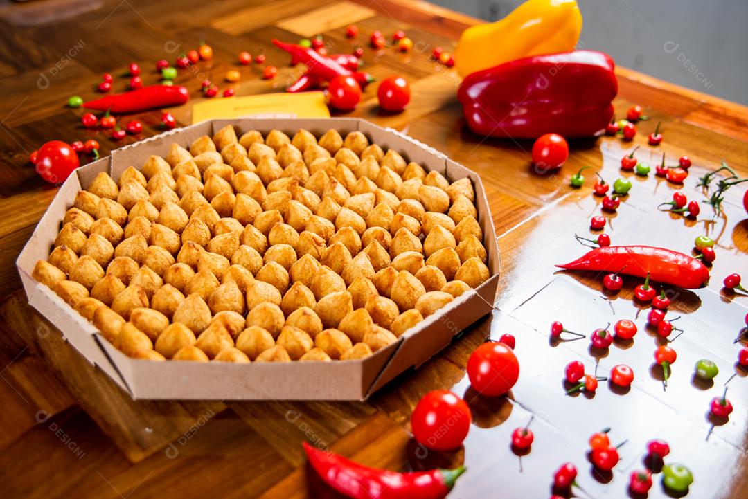 Coxinha frita comida fritura salgadinho