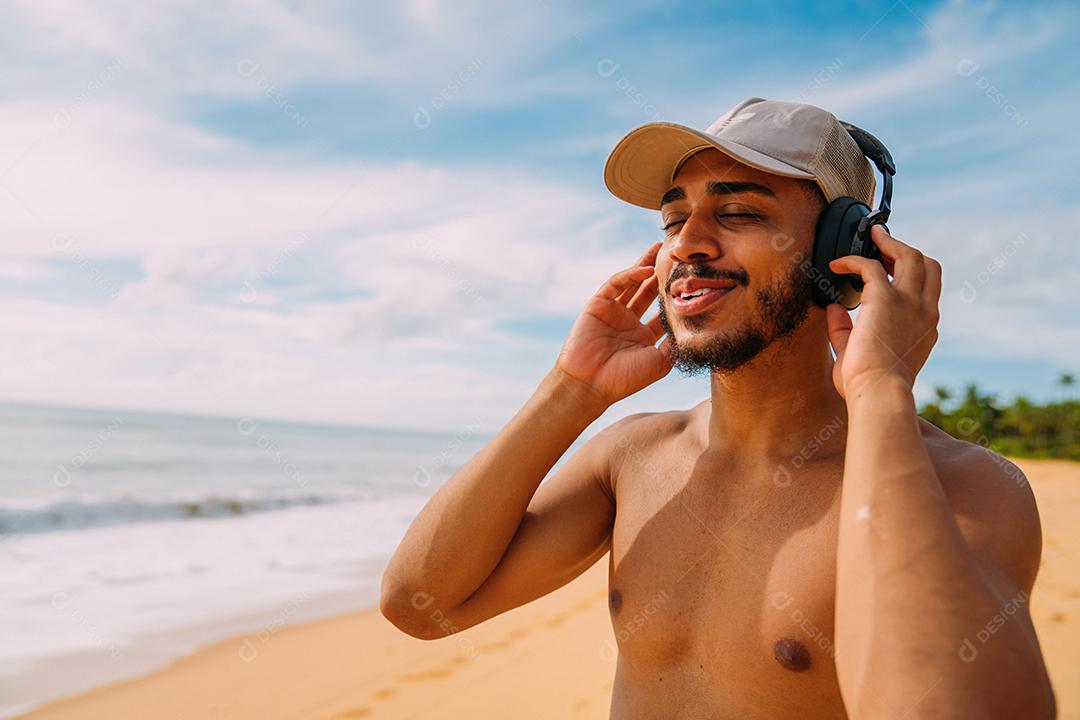 férias de verão, tecnologia e conceito de internet. latino-americano