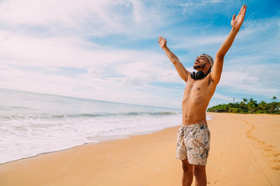 férias de verão, tecnologia e conceito de internet. latino-americano