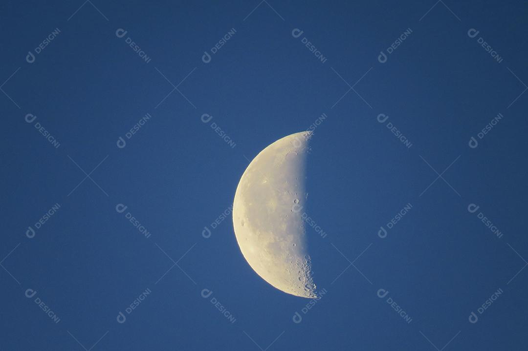 Lua minguante astronomia céu