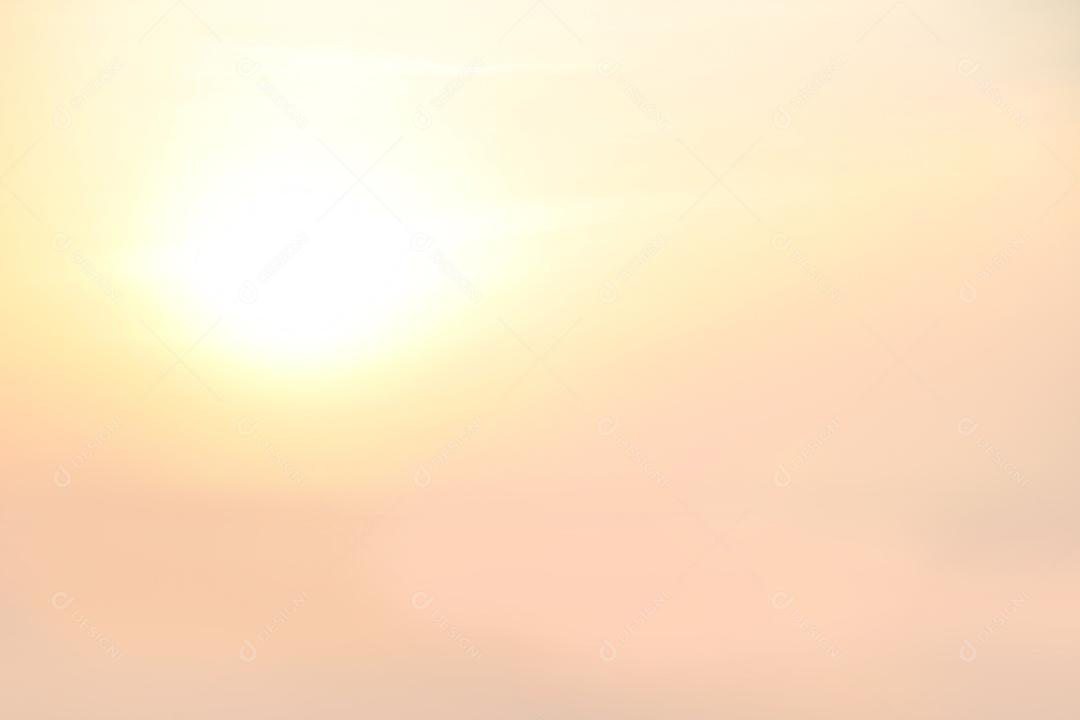 imagens do sol no céu bem radiante