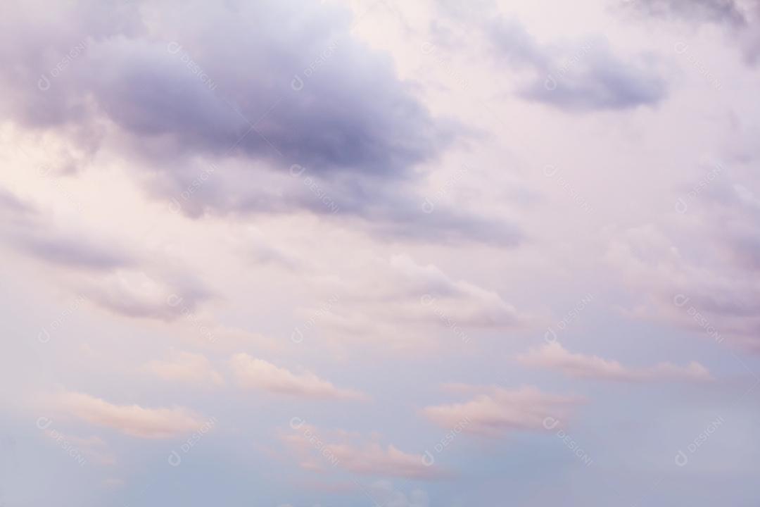 imagens do céu com nuvens em vista o horizonte