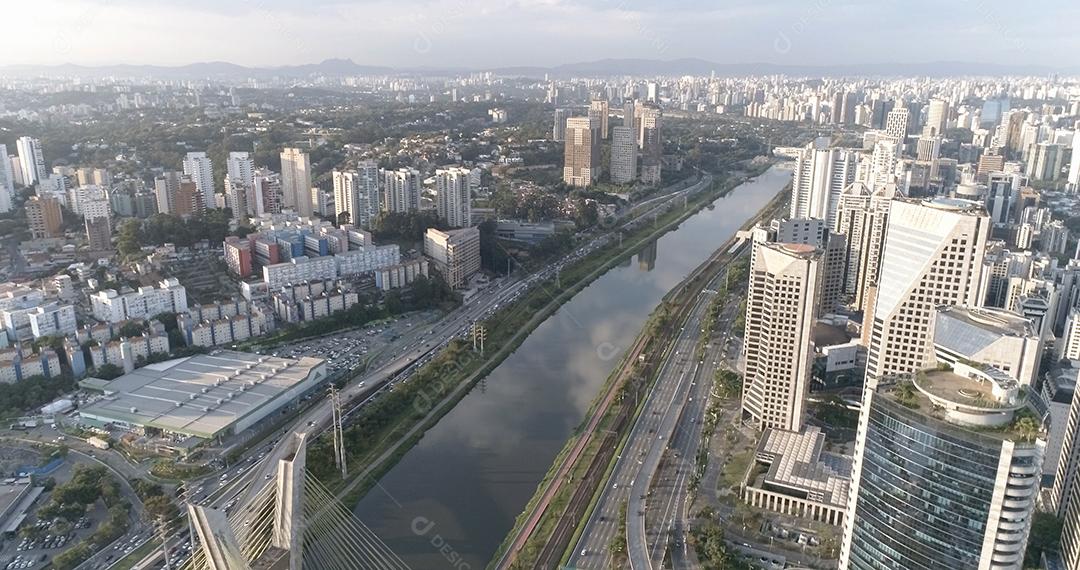 Vista aérea da cidade de São Paulo, Brasil.