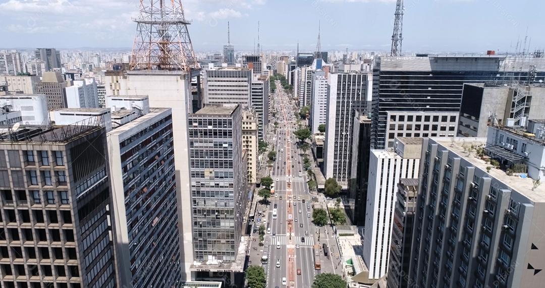 Vista aérea da Avenida Paulista (Avenida Paulista) na cidade de São Paulo, Brasil.