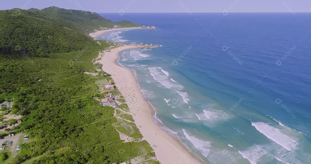 Vista aérea da Praia Mole, Florianópolis, Brasil. Praia Mole