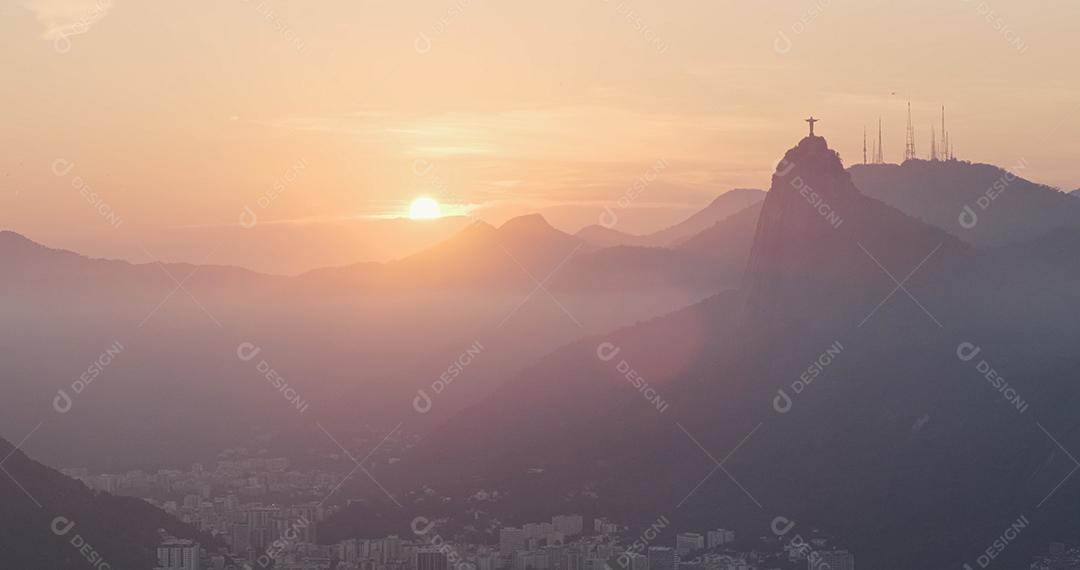 Vista aérea do Pão de Açúcar, Corcovado, e Guanabara Baía, Rio de janeiro