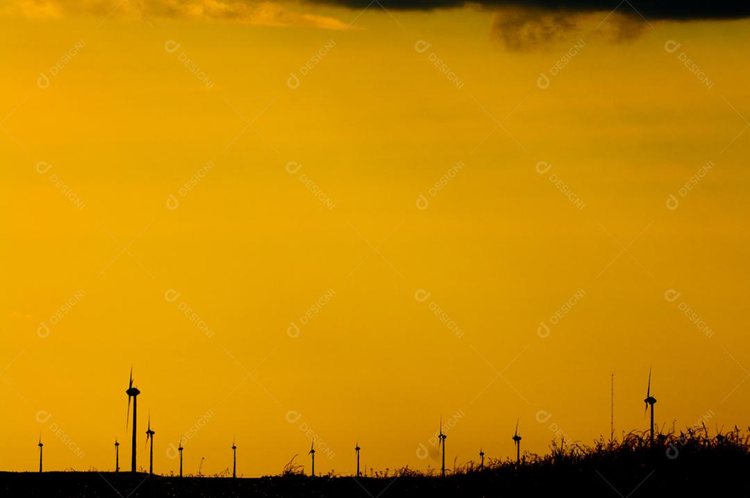 Parque eólico projeto industria sobre campo