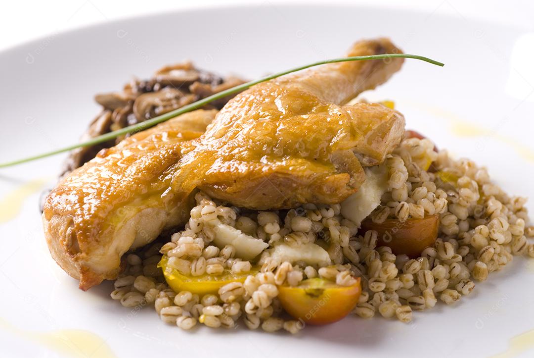 Prato de comida restaurante carne