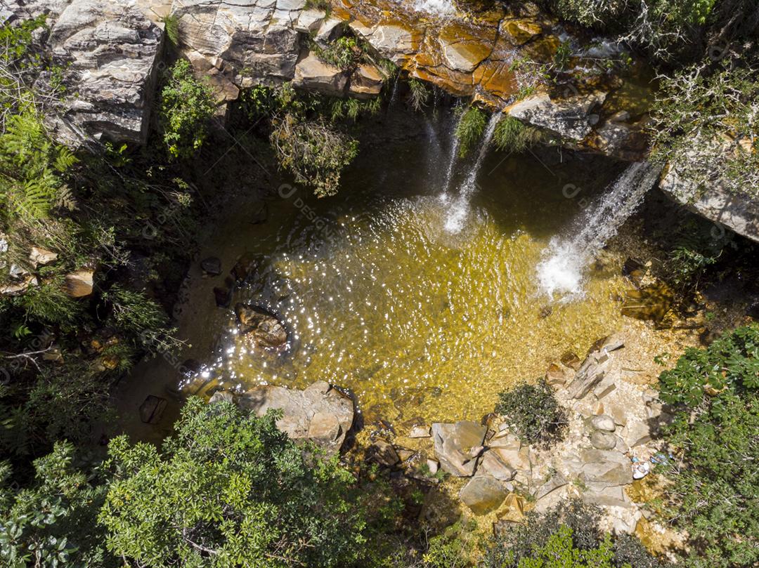 Paisagem Cachoeira lago floresta