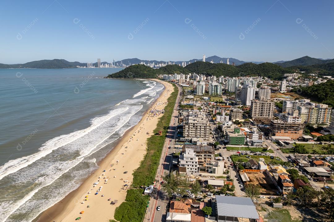 Vista aérea de Itajaí, Santa Catarina, Brasil e Praia Brava