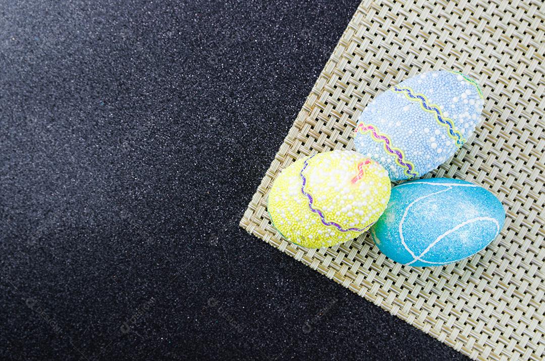 O grande conceito da Páscoa. Bonito.